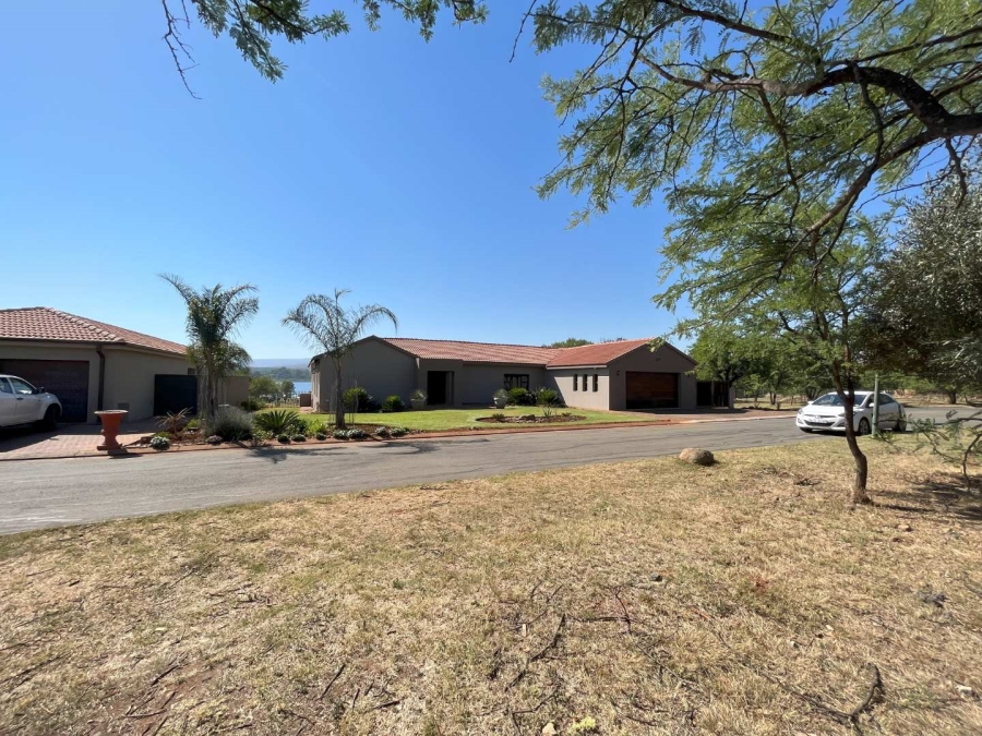 0 Bedroom Property for Sale in Buffelspoort North West